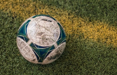 لاعبو الدوري الإنجليزي الممتاز 2023-24نجوم يتألقون في أقوى دوري في العالم