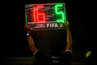 مباراةبرشلونةوأتلتيكومدريدالآنمواجهةناريةفيلاليغا